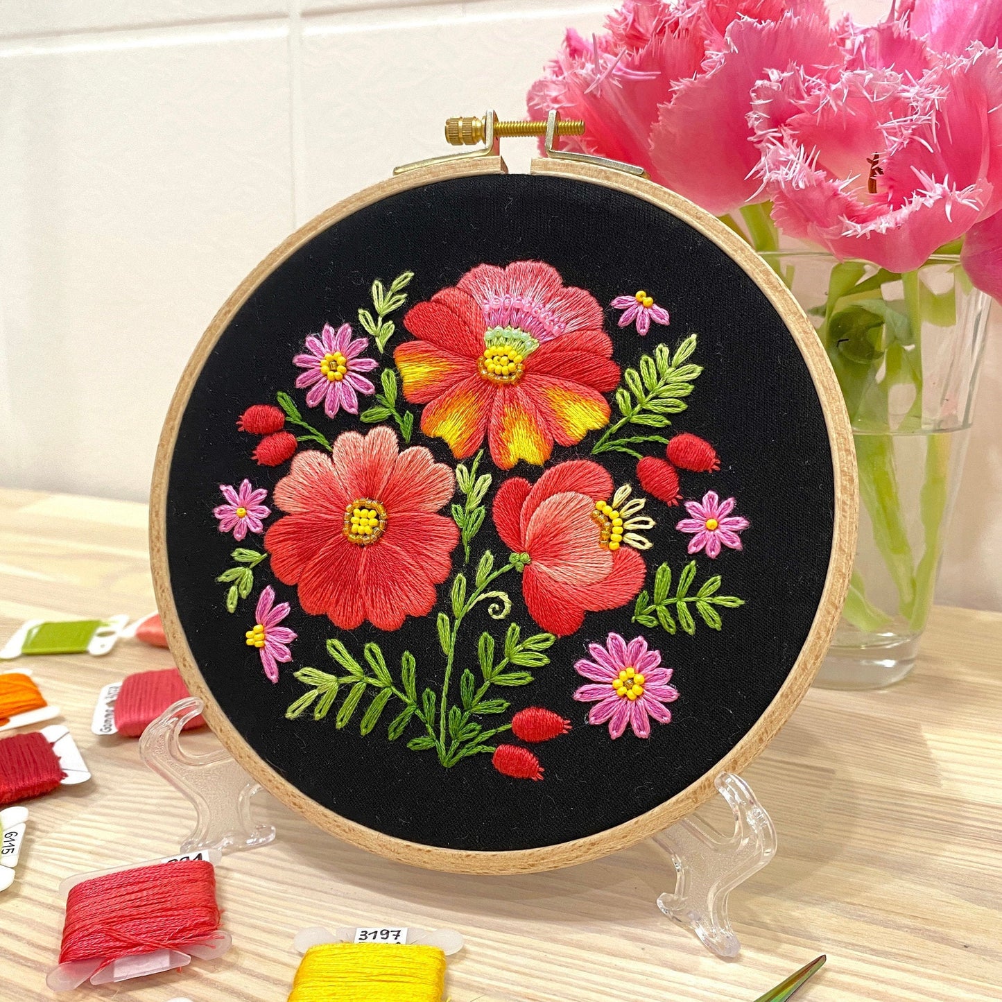 Wild Flowers Bouquet - Floral Hand Embroidery Pattern + Complete Video Course