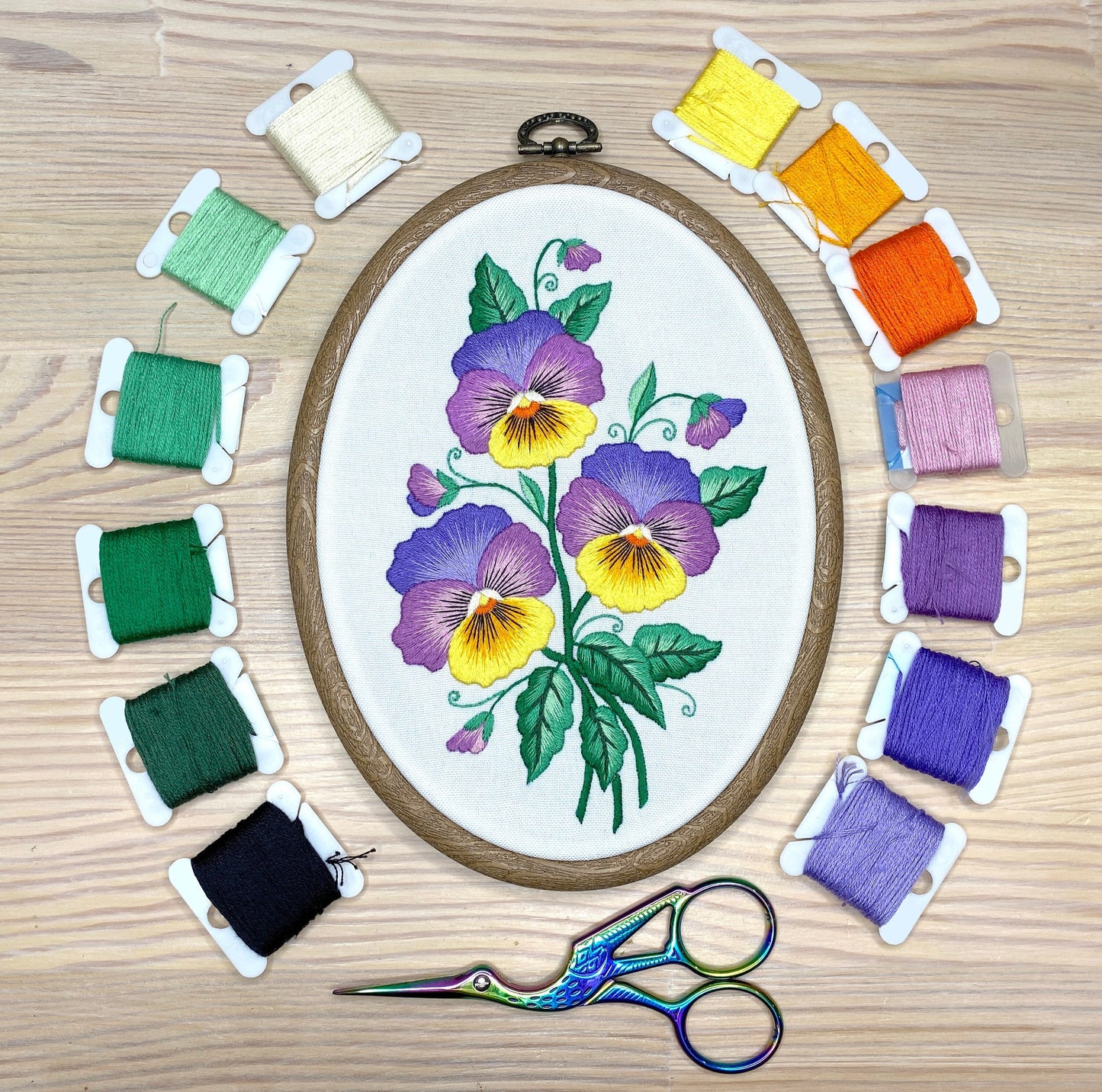 Vintage Pansies Bouquet - Hand Embroidery Pattern | Digital Download